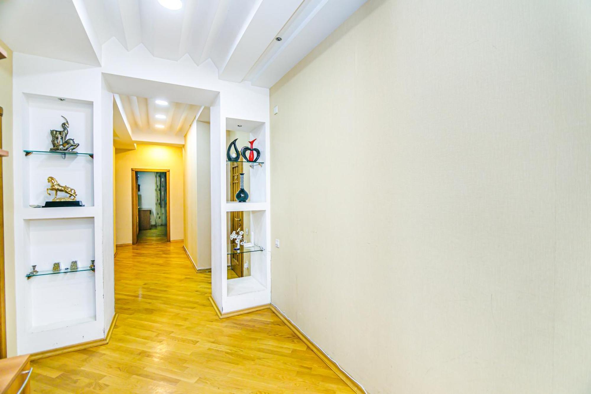 Nizami Apartment By Baku Housing Exterior photo